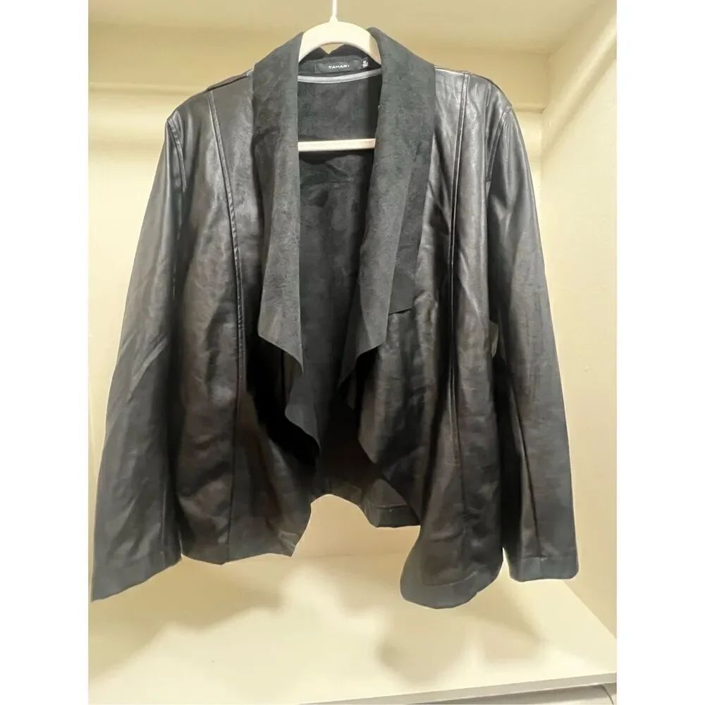 Tahari Faux Leather Shawl Collar Jacket Size M